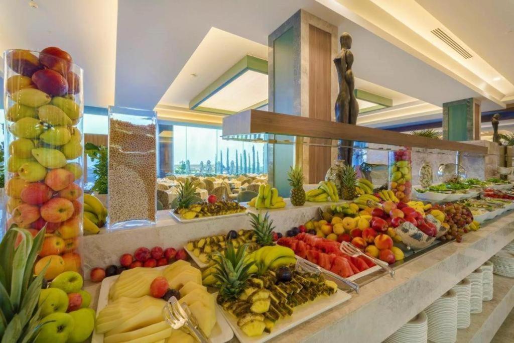 Concorde Luxury Resort & Casino & Convention & Spa Famagusta (Northern Cyprus) Buitenkant foto
